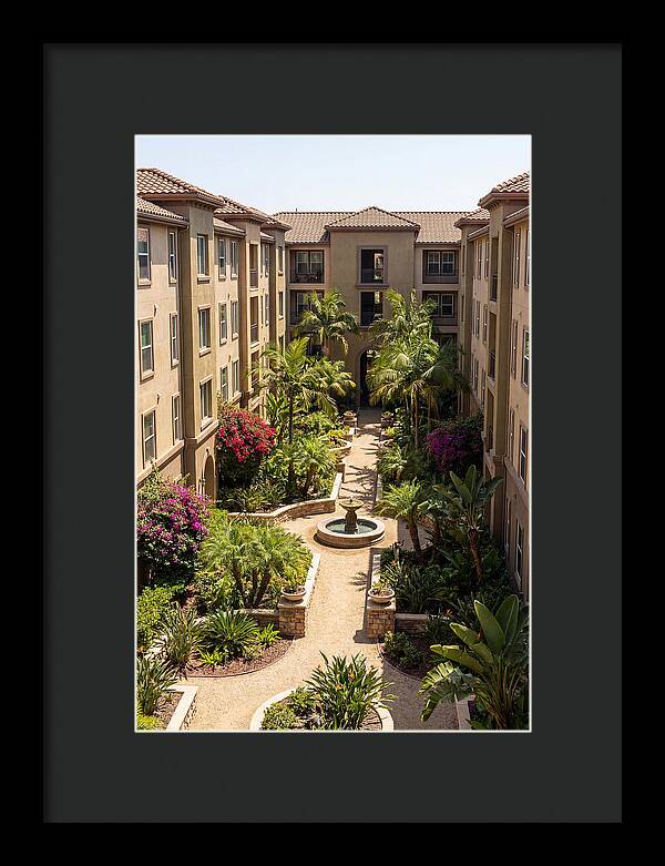 Courtyard Oasis In Urban Living