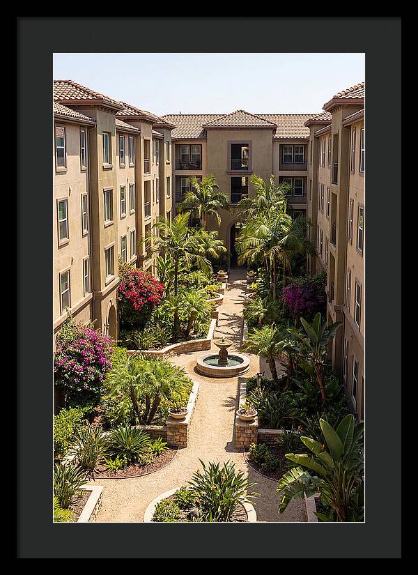 Courtyard Oasis In Urban Living