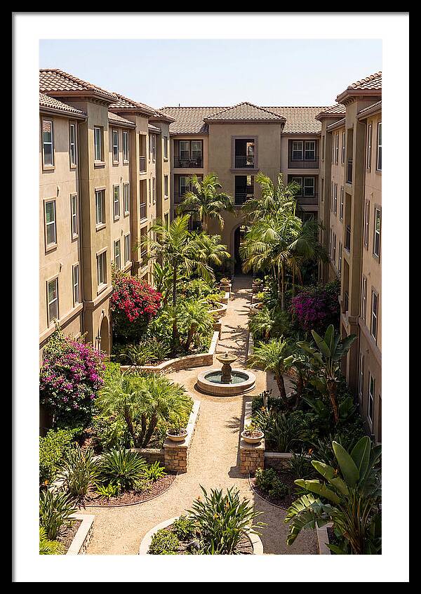 Courtyard Oasis In Urban Living