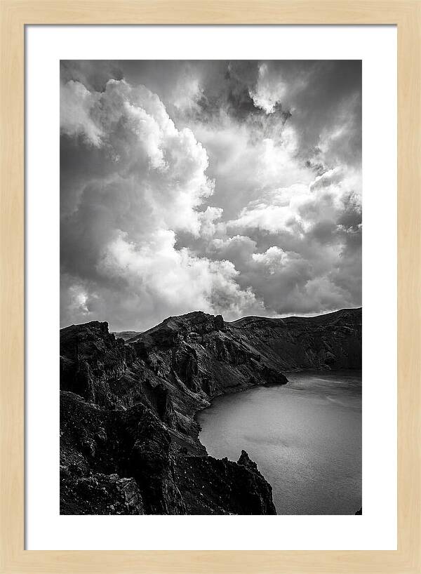 Crater Lake Rim Geology