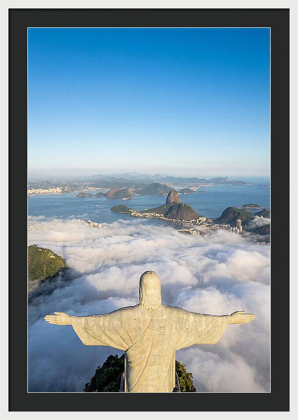 Cristo Redentor Overlooking Rio