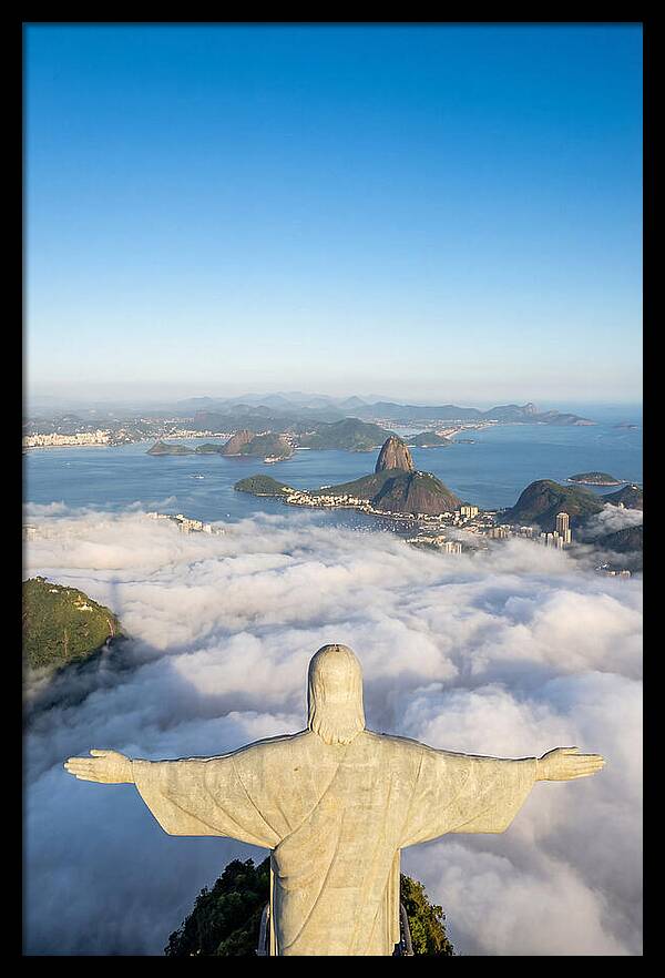 Cristo Redentor Overlooking Rio