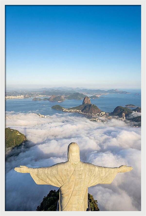Cristo Redentor Overlooking Rio