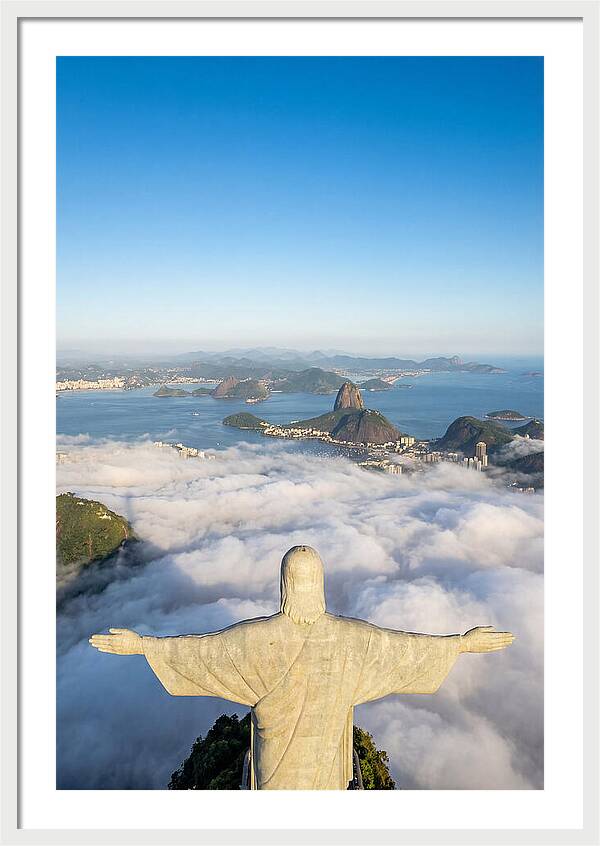 Cristo Redentor Overlooking Rio