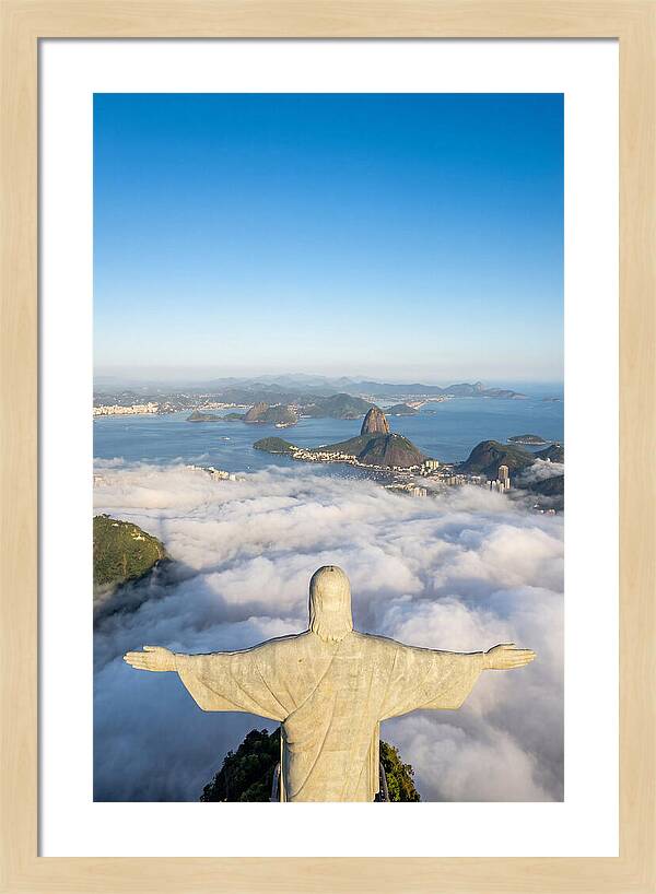 Cristo Redentor Overlooking Rio