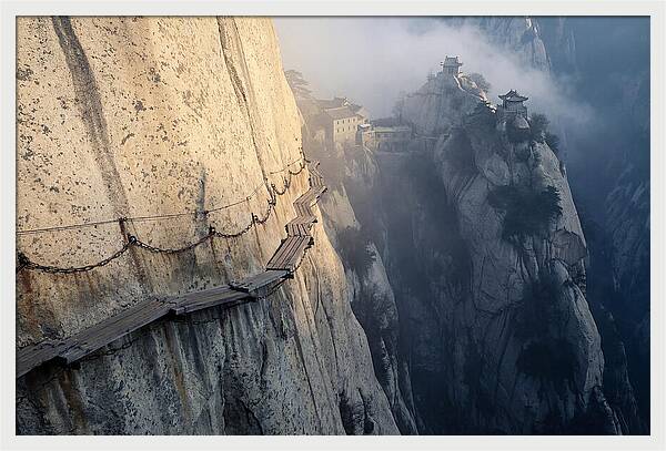 Daring Plank Walk On Mount Hua