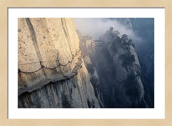 Daring Plank Walk On Mount Hua
