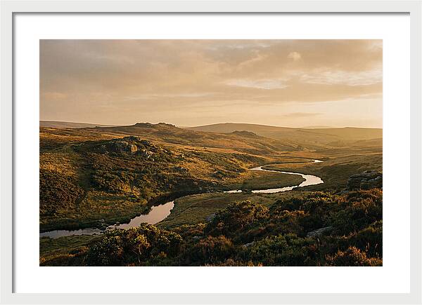 Dartmoors Serene Landscape