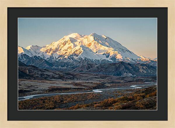 Denalis Majestic Snowcapped Peak