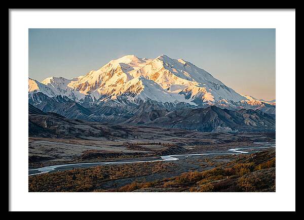 Denalis Majestic Snowcapped Peak
