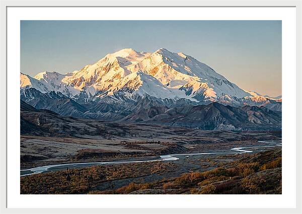 Denalis Majestic Snowcapped Peak