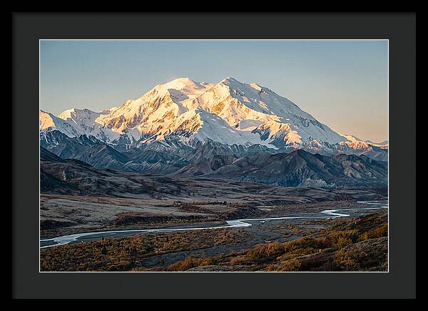 Denalis Majestic Snowcapped Peak