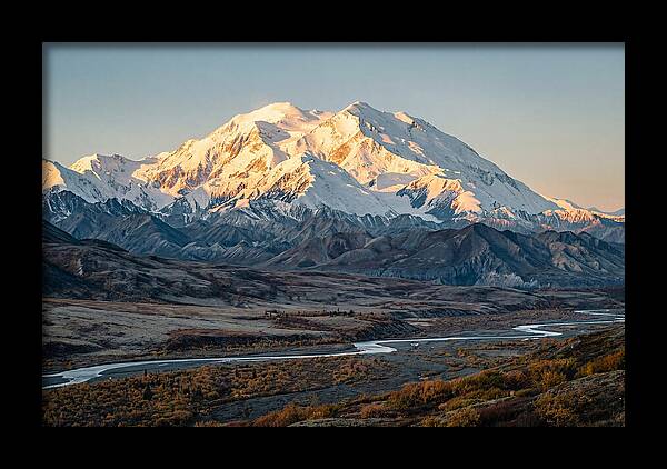 Denalis Majestic Snowcapped Peak