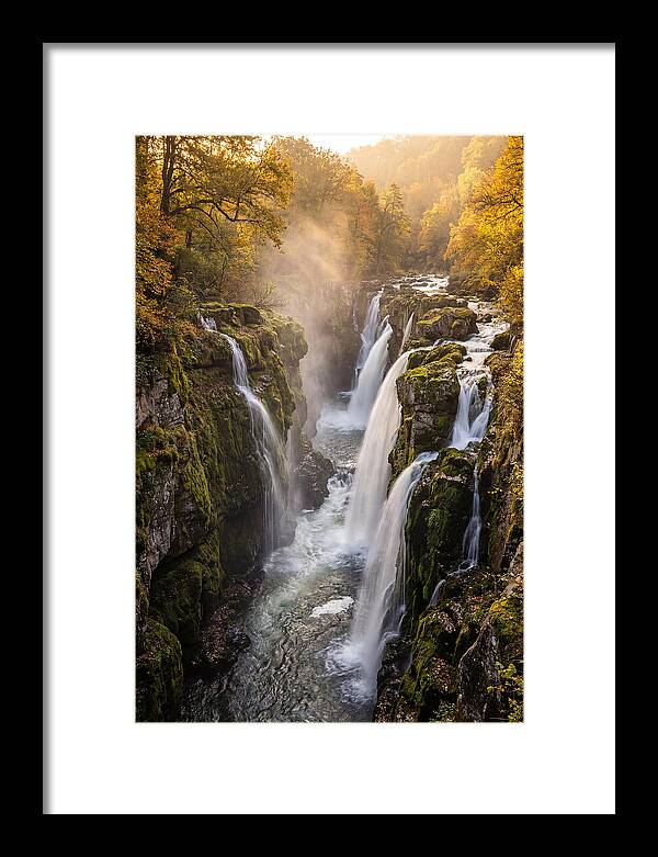 Devils Kettle Waterfall Serenity
