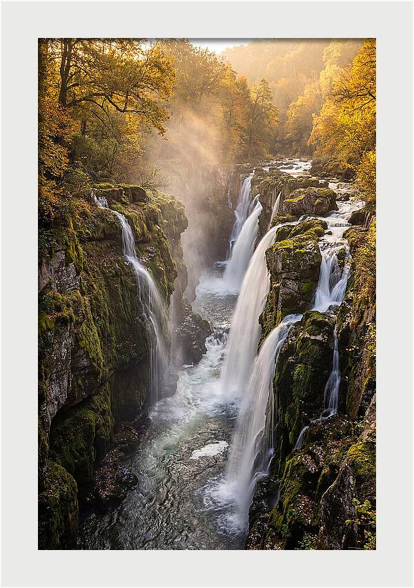 Devils Kettle Waterfall Serenity