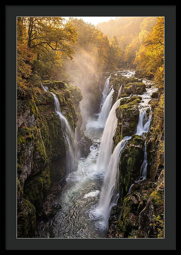 Devils Kettle Waterfall Serenity