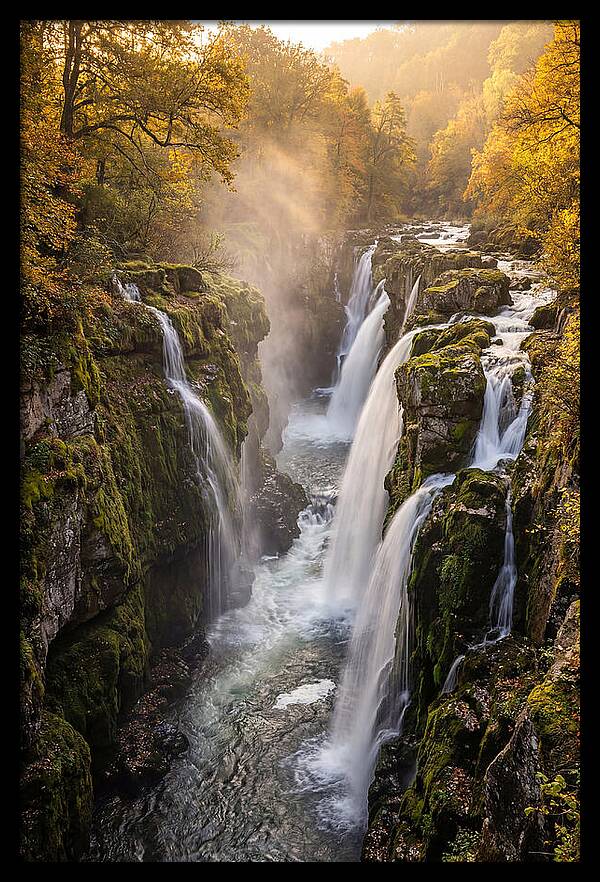 Devils Kettle Waterfall Serenity