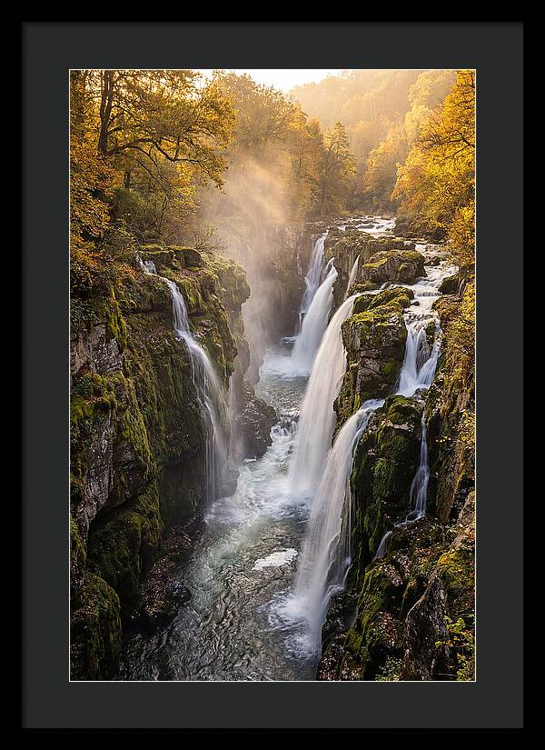 Devils Kettle Waterfall Serenity