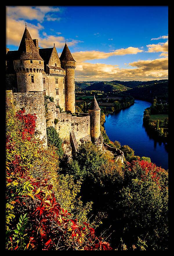 Dordogne River View From Chateau De Beynac