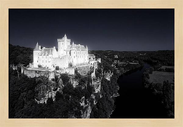 Dordognes Majestic Chateau De Beynac