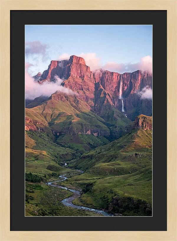 Drakensberg Amphitheatre At Sunrise