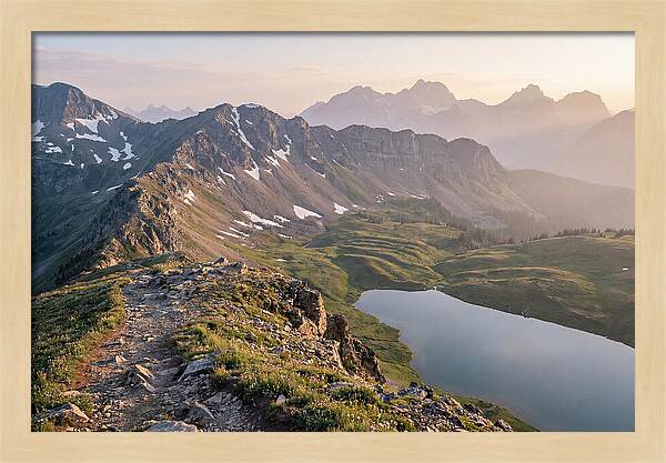 Dramatic Alpine Ridge Vista