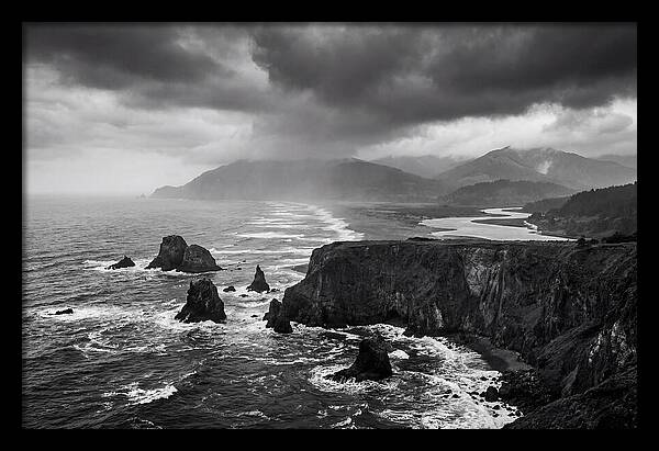 Dramatic Dingle Peninsula Vista