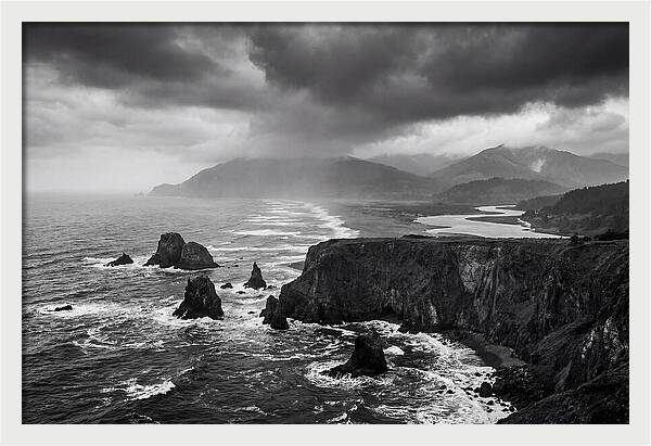 Dramatic Dingle Peninsula Vista