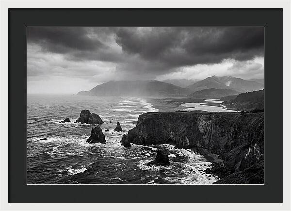 Dramatic Dingle Peninsula Vista