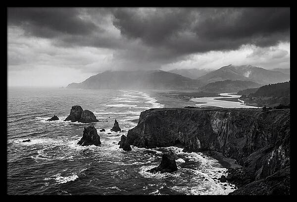 Dramatic Dingle Peninsula Vista