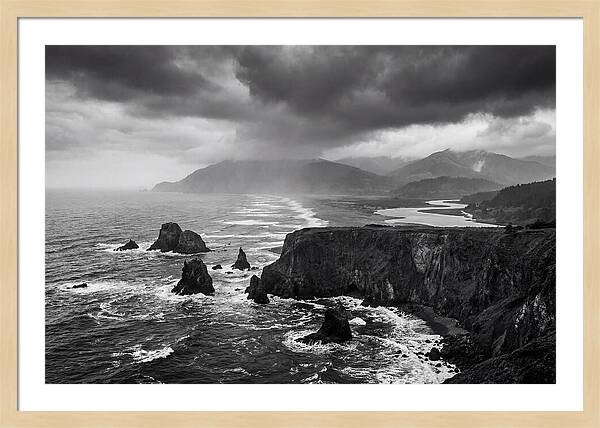 Dramatic Dingle Peninsula Vista