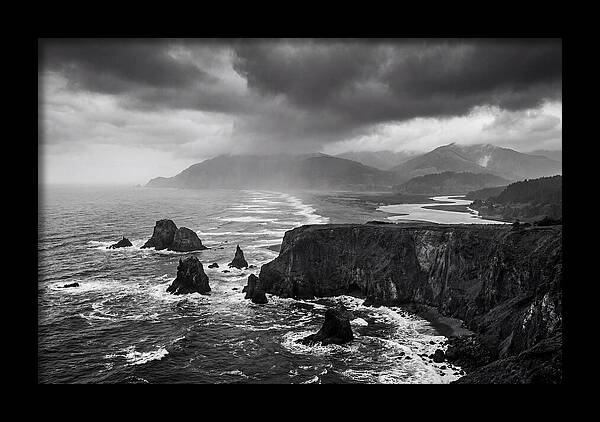 Dramatic Dingle Peninsula Vista