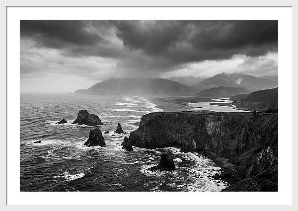 Dramatic Dingle Peninsula Vista