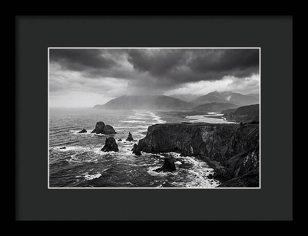 Dramatic Dingle Peninsula Vista