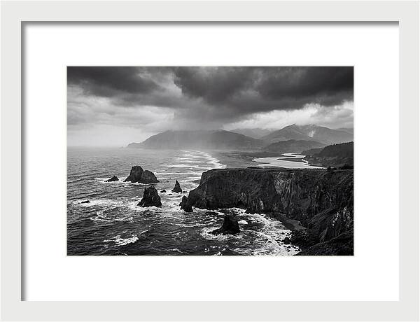 Dramatic Dingle Peninsula Vista