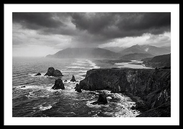 Dramatic Dingle Peninsula Vista