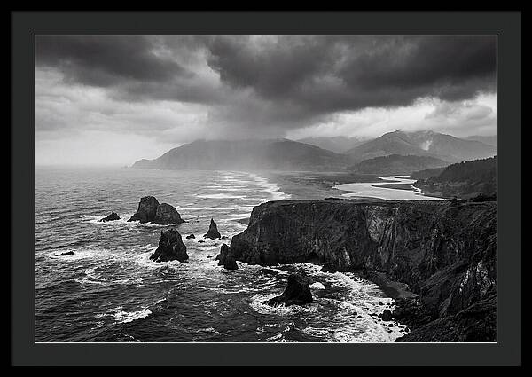 Dramatic Dingle Peninsula Vista