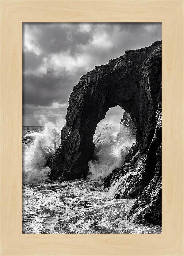 Dramatic Durdle Door Arch