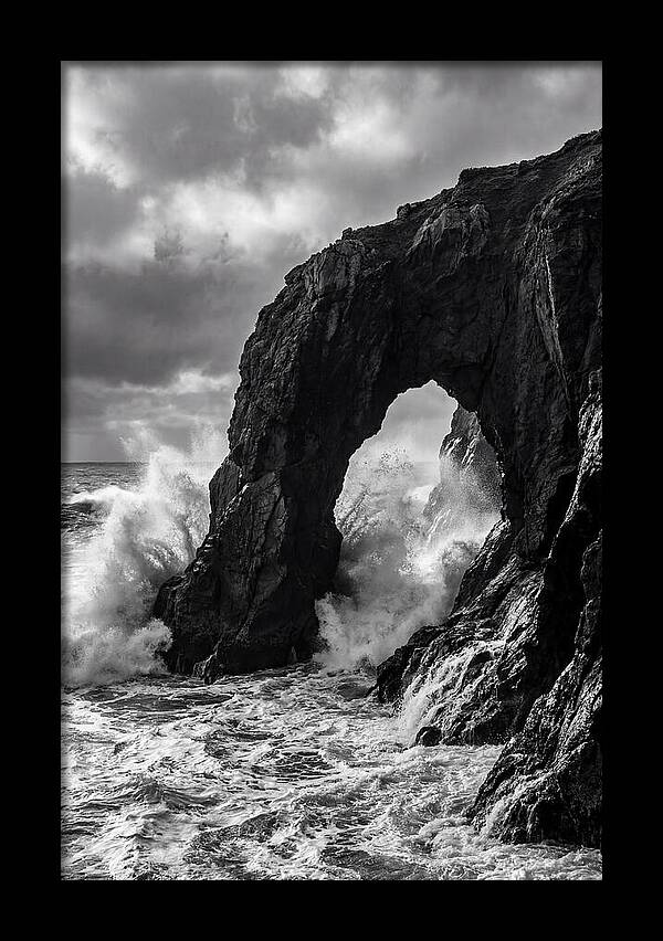 Dramatic Durdle Door Arch