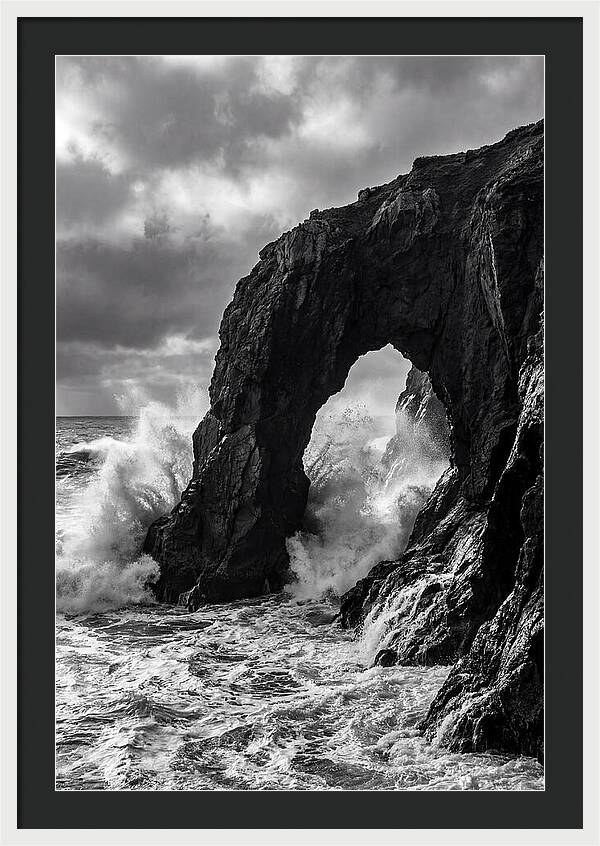 Dramatic Durdle Door Arch