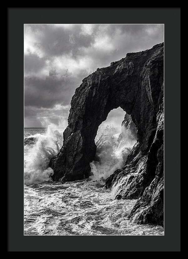 Dramatic Durdle Door Arch