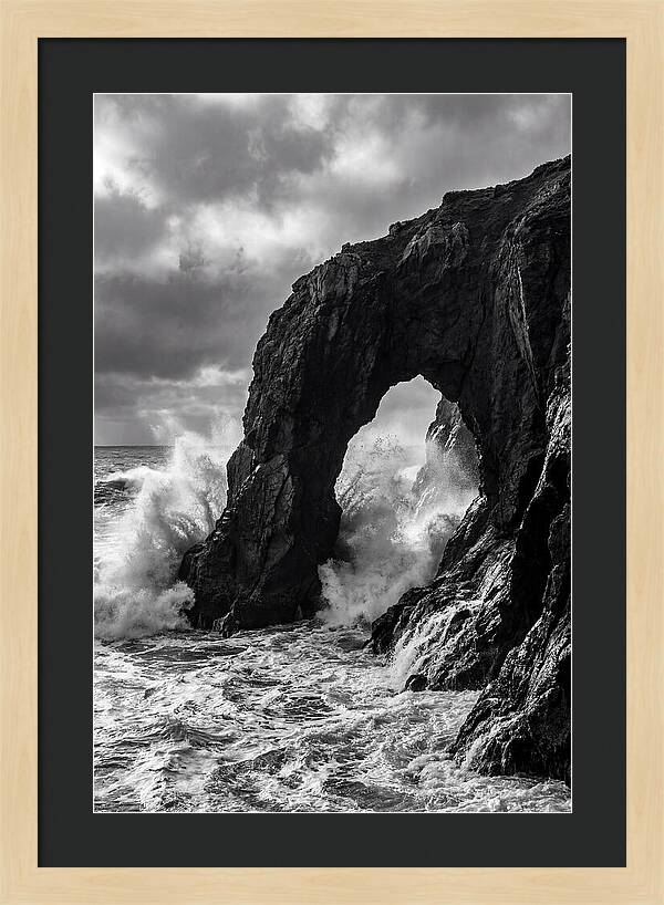 Dramatic Durdle Door Arch