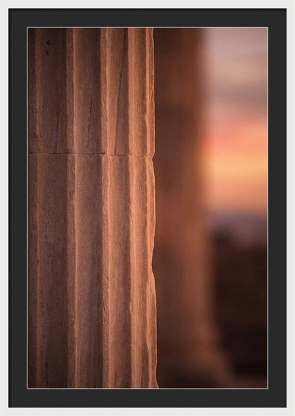 Dramatic Fluting Of Doric Columns