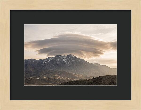 Dramatic Lenticular Cloud Formation