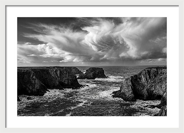 Dramatic Views Of Dover Cliffs