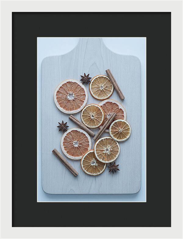 Dried Citrus And Cinnamon Arrangement