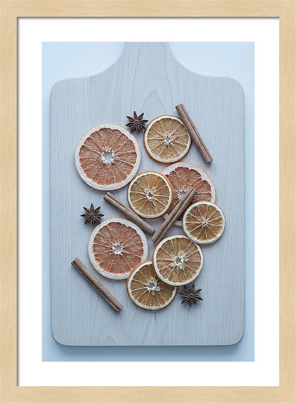 Dried Citrus And Cinnamon Arrangement