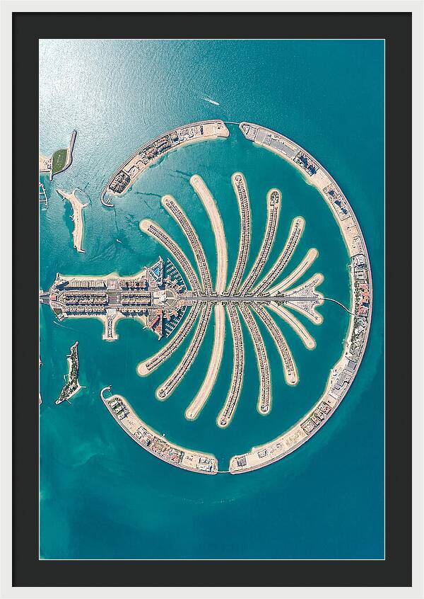 Dubai Palm Jumeirah Aerial View