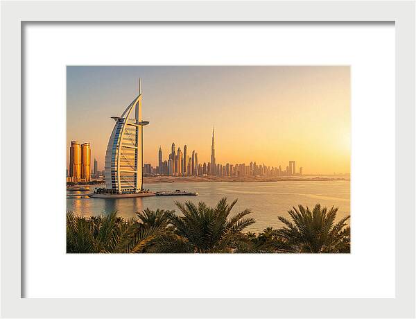 Dubais Dusk Horizon