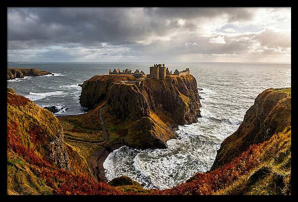 Dunnottar Castle Against The Ocean